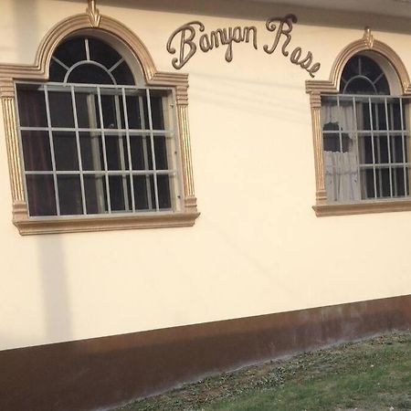 Banyan Rose Apartment Orange Walk Town Exterior photo